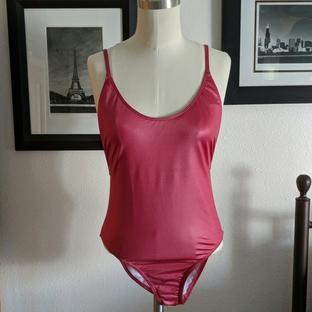 Brand New Out From Under UO Swimsuit Size Small - Picture 1 of 7